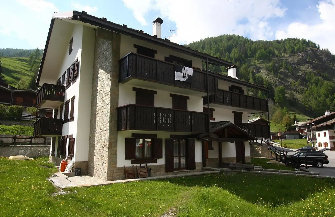 Champoluc Apartments-1